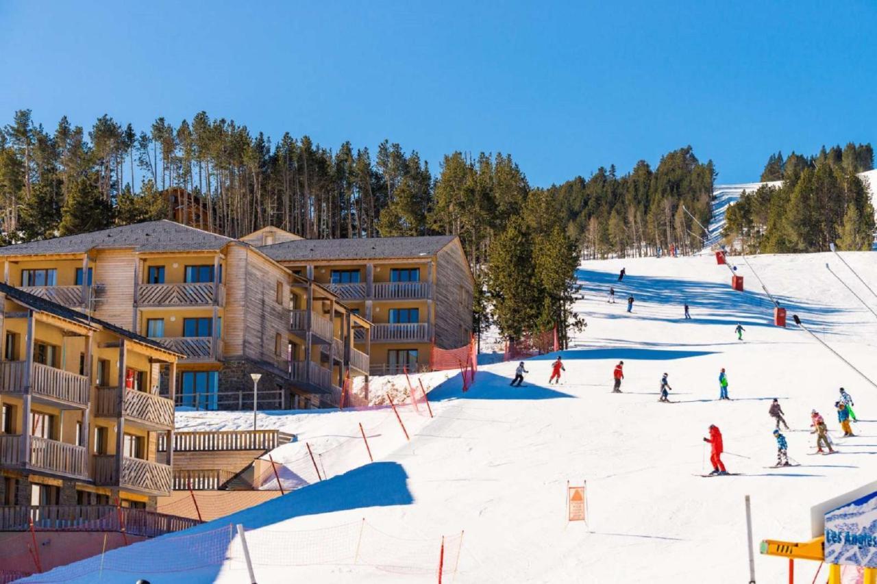 "Les Lupins 10" Residence "Les Lupins" Studio Cabine Pkg-100M Telecabine-Vue Lac, Montagne, Village Les Angles  Buitenkant foto