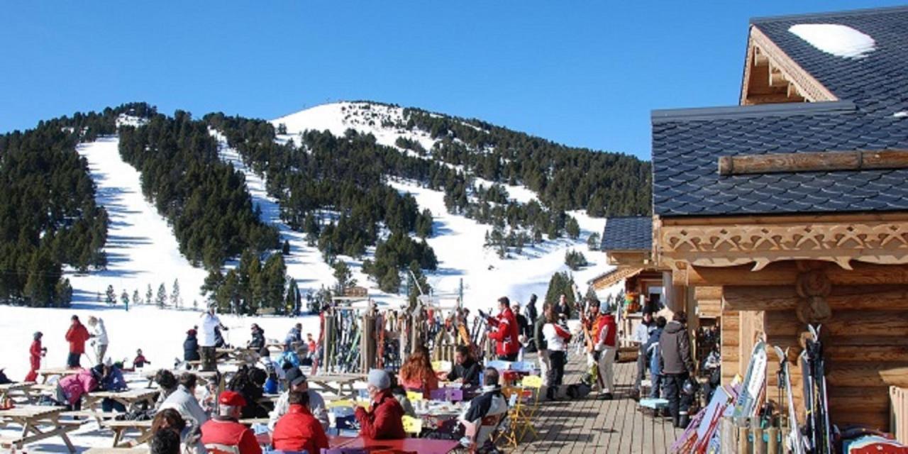 "Les Lupins 10" Residence "Les Lupins" Studio Cabine Pkg-100M Telecabine-Vue Lac, Montagne, Village Les Angles  Buitenkant foto